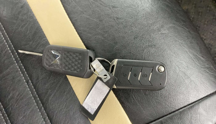 2024 Mahindra BOLERO NEO N 10 (O), Diesel, Manual, 7,719 km, Key Close Up