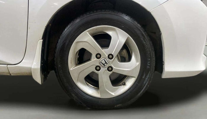 2015 Honda City 1.5L I-VTEC V MT, Petrol, Manual, 1,19,662 km, Right Front Wheel