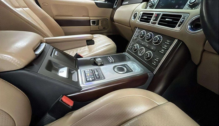 2012 Landrover Range Rover 4.4 TDV8 VOGUE SE, Diesel, Automatic, 24,869 km, Gear Lever