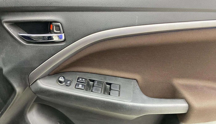 2023 Maruti BREZZA ZXI + AT SMART HYBRID, Petrol, Automatic, 13,976 km, Driver Side Door Panels Control
