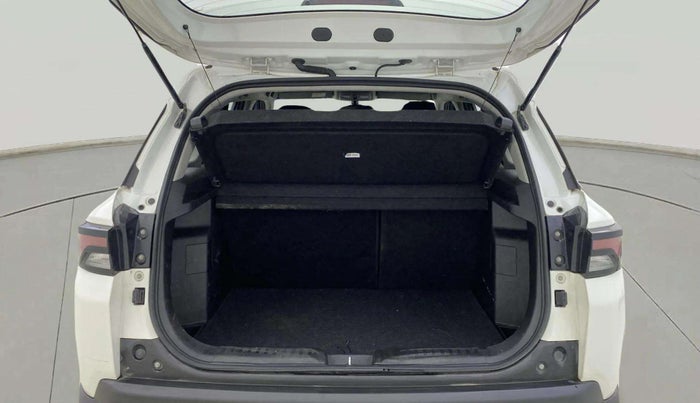2023 Maruti BREZZA ZXI + AT SMART HYBRID, Petrol, Automatic, 13,976 km, Boot Inside