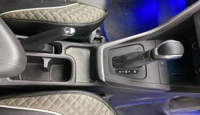 2023 Maruti BREZZA ZXI + AT SMART HYBRID, Petrol, Automatic, 13,976 km, Gear Lever