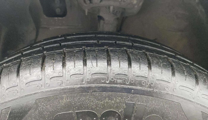 2021 Hyundai AURA S 1.2 CNG, CNG, Manual, 26,505 km, Left Front Tyre Tread