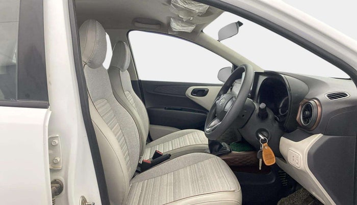 2021 Hyundai AURA S 1.2 CNG, CNG, Manual, 26,505 km, Right Side Front Door Cabin