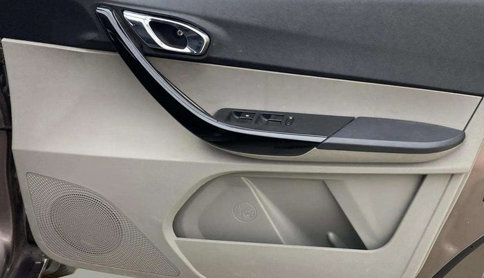 2018 Tata Tiago XZA PETROL, Petrol, Automatic, 79,328 km, Driver Side Door Panels Control