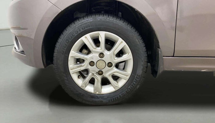 2018 Tata Tiago XZA PETROL, Petrol, Automatic, 79,328 km, Left Front Wheel