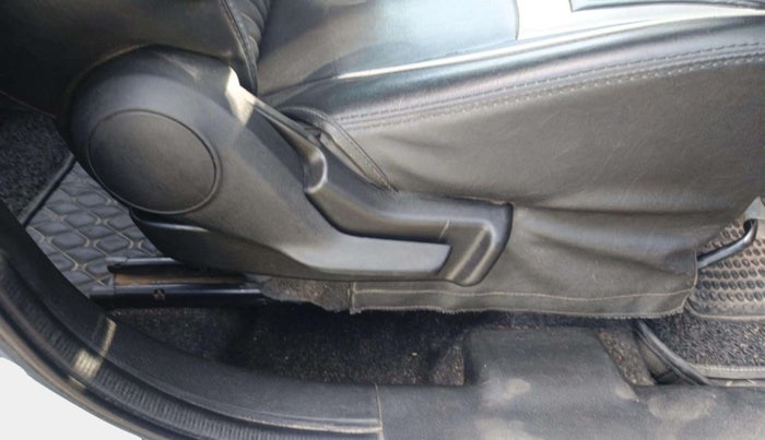 2021 Maruti Baleno DELTA PETROL 1.2, Petrol, Manual, 67,839 km, Driver Side Adjustment Panel
