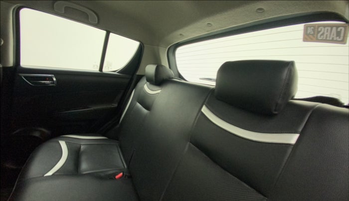 2013 Maruti Swift ZXI, Petrol, Manual, 97,672 km, Right Side Rear Door Cabin