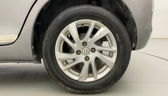 2013 Maruti Swift ZXI, Petrol, Manual, 97,672 km, Left Rear Wheel