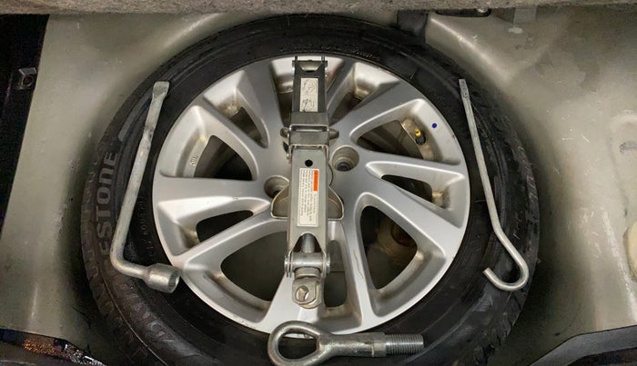 2013 Maruti Swift ZXI, Petrol, Manual, 97,672 km, Spare Tyre