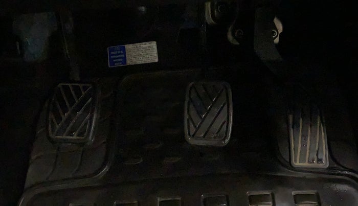 2013 Maruti Swift ZXI, Petrol, Manual, 97,672 km, Pedals