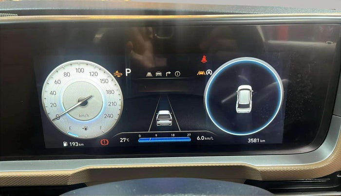 2025 Hyundai ALCAZAR Signature 6 STR 1.5 Turbo GDi Petrol DCT, Petrol, Automatic, 3,581 km, Odometer Image