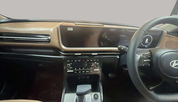 2025 Hyundai ALCAZAR Signature 6 STR 1.5 Turbo GDi Petrol DCT, Petrol, Automatic, 3,581 km, Air Conditioner
