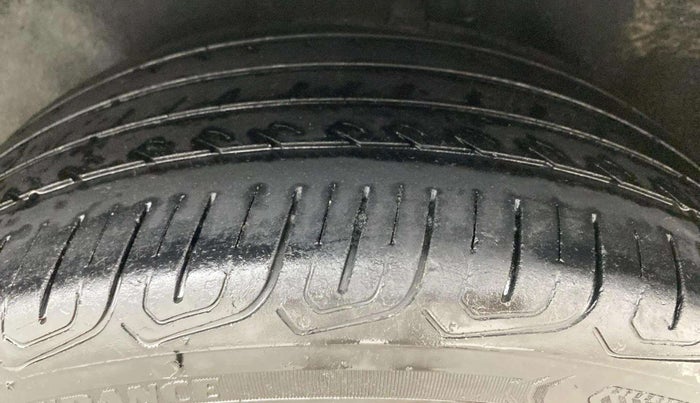 2019 Ford Ecosport TITANIUM 1.5L THUNDER EDTION DIESEL, Diesel, Manual, 1,49,325 km, Left Rear Tyre Tread