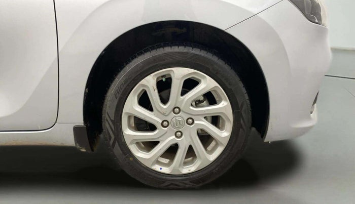 2022 Maruti Baleno ZETA 1.2 AGS, Petrol, Automatic, 32,526 km, Right Front Wheel