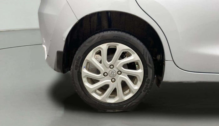 2022 Maruti Baleno ZETA 1.2 AGS, Petrol, Automatic, 32,526 km, Right Rear Wheel