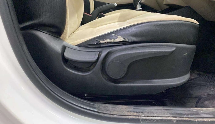 2019 Hyundai Verna 1.6 VTVT SX, Petrol, Manual, 36,134 km, Driver Side Adjustment Panel