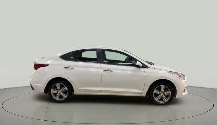 2019 Hyundai Verna 1.6 VTVT SX, Petrol, Manual, 36,134 km, Right Side View