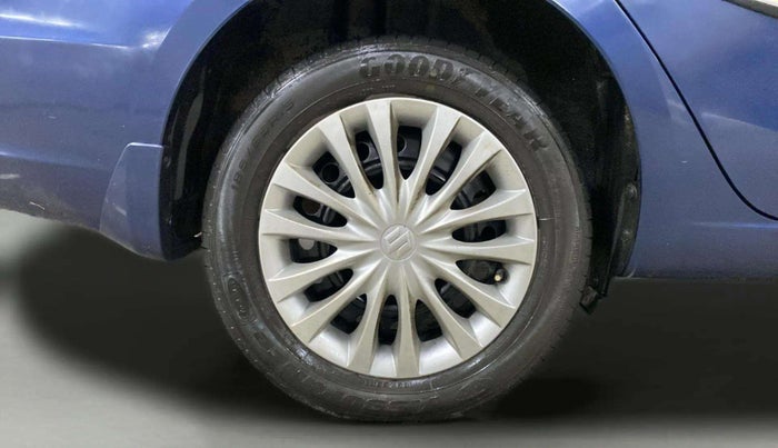 2017 Maruti Ciaz DELTA 1.4 MT PETROL, Petrol, Manual, 1,27,182 km, Right Rear Wheel