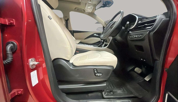 2024 MG HECTOR SAVVY PRO 1.5 TURBO CVT PETROL, Petrol, Automatic, 4,730 km, Driver Side Adjustment Panel