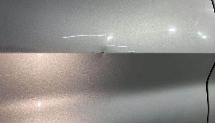 2022 Maruti XL6 ALPHA PLUS MT, Petrol, Manual, 12,251 km, Right rear door - Slightly dented