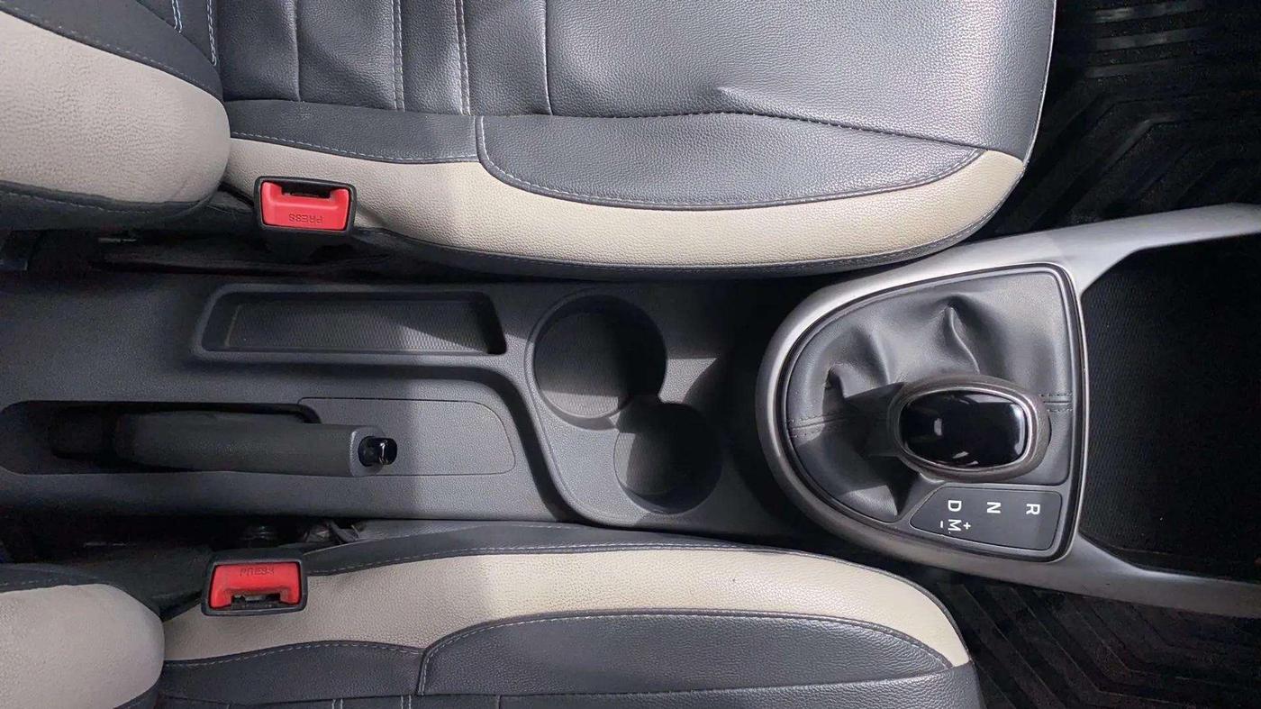 2019 Hyundai GRAND I10 NIOS SPORTZ AMT 1.2 KAPPA VTVT, Petrol, Automatic, 44,778 km, Gear Lever