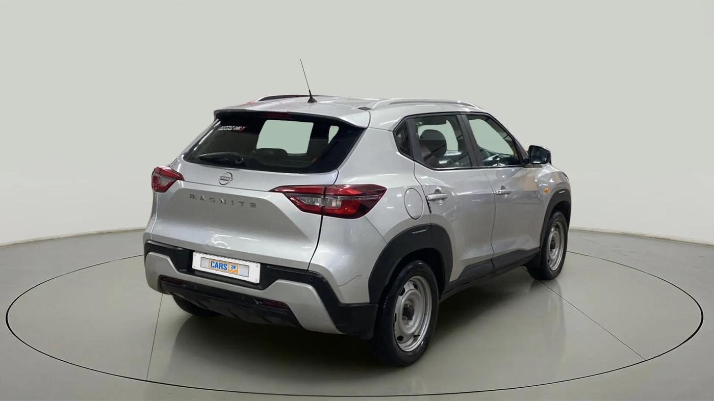 2021 Nissan MAGNITE XE, CNG, Manual, 51,906 km, Right Back Diagonal