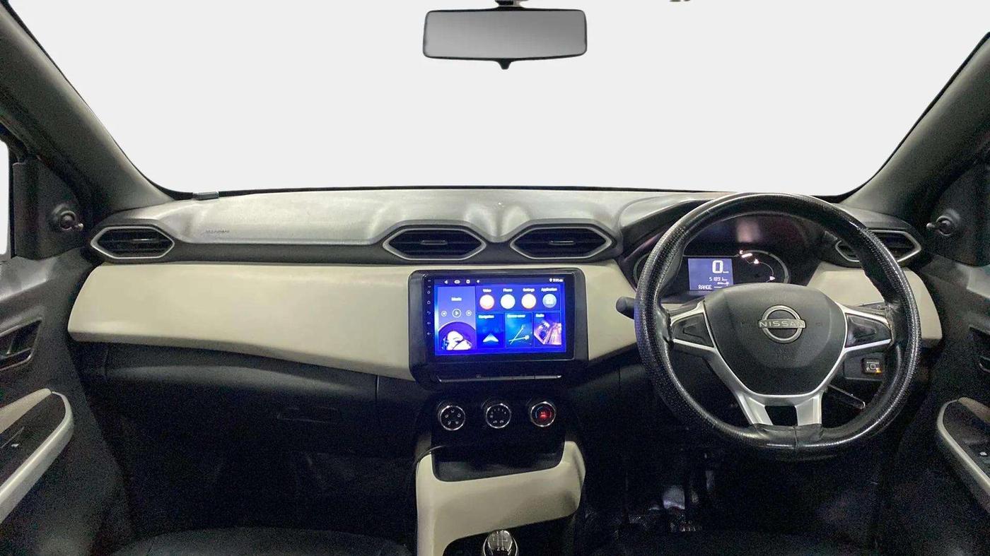2021 Nissan MAGNITE XE, CNG, Manual, 51,906 km, Dashboard