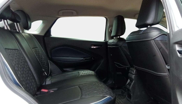 2023 Maruti Baleno ALPHA 1.2 AGS, Petrol, Automatic, 7,068 km, Right Side Rear Door Cabin