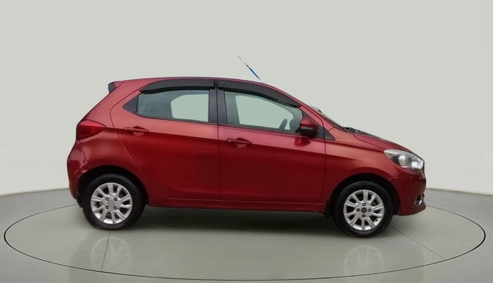2017 Tata Tiago XZ PETROL, Petrol, Manual, 1,05,299 km, Right Side View