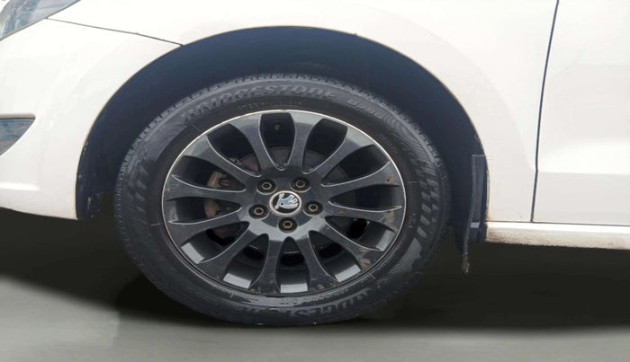 2016 Skoda Rapid 1.5 TDI CR STYLE PLUS AT, Diesel, Automatic, 85,992 km, Left Front Wheel