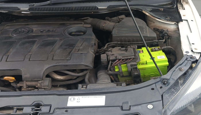 2016 Skoda Rapid 1.5 TDI CR STYLE PLUS AT, Diesel, Automatic, 85,992 km, Engine View - Left
