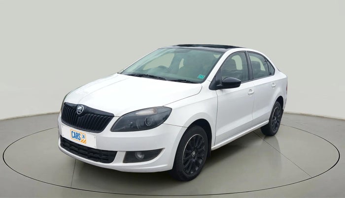 2016 Skoda Rapid 1.5 TDI CR STYLE PLUS AT, Diesel, Automatic, 85,992 km, Left Front Diagonal