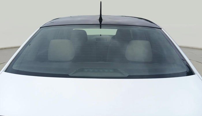2016 Skoda Rapid 1.5 TDI CR STYLE PLUS AT, Diesel, Automatic, 85,992 km, Rear Windshield