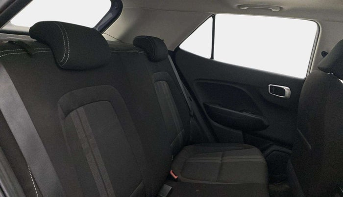 2019 Hyundai VENUE SX PLUS 1.0 TURBO DCT, Petrol, Automatic, 20,788 km, Right Side Rear Door Cabin