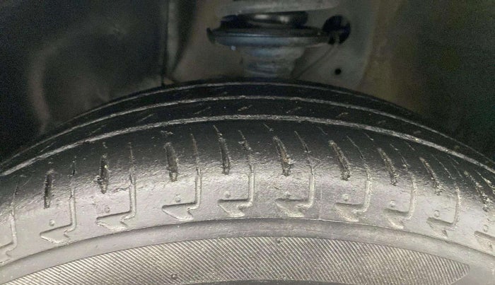 2018 Maruti IGNIS DELTA 1.2, Petrol, Manual, 93,362 km, Left Front Tyre Tread