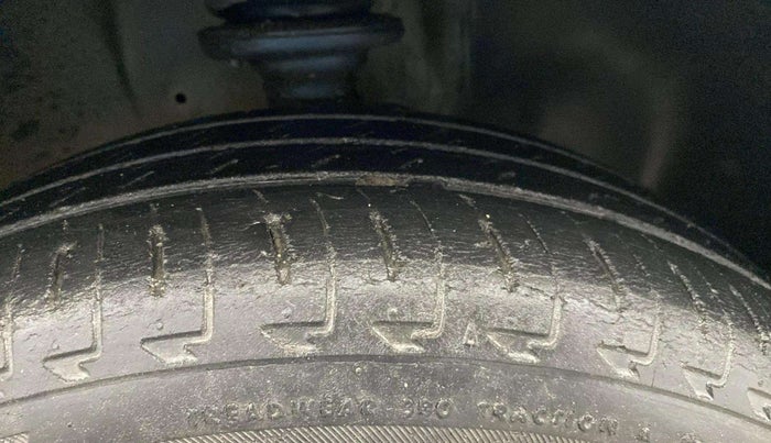 2018 Maruti IGNIS DELTA 1.2, Petrol, Manual, 93,362 km, Right Front Tyre Tread