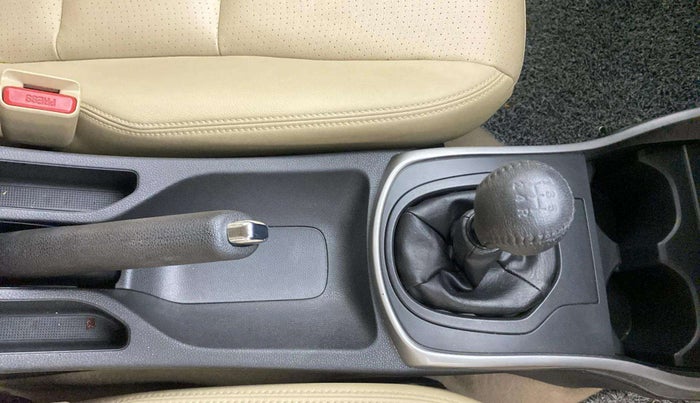2019 Honda City 1.5L I-VTEC ZX, Petrol, Manual, 39,383 km, Gear Lever