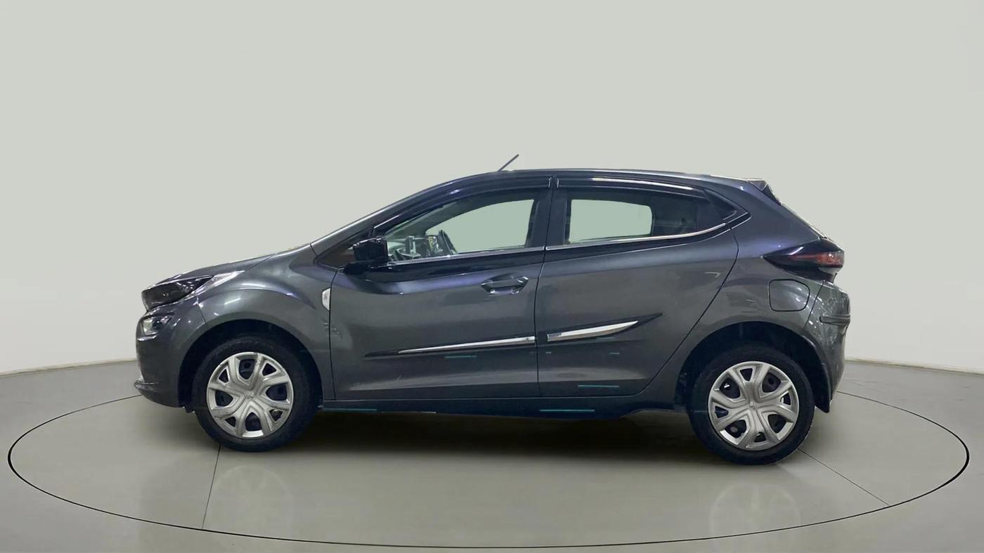 2022 Tata ALTROZ XT PETROL, Petrol, Manual, 21,905 km, Left Side