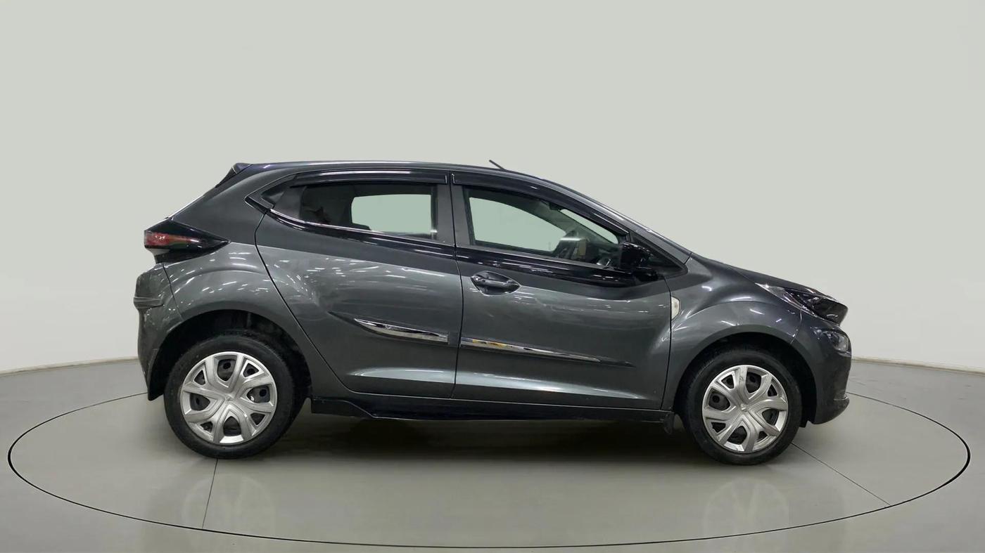 2022 Tata ALTROZ XT PETROL, Petrol, Manual, 21,905 km, Right Side View