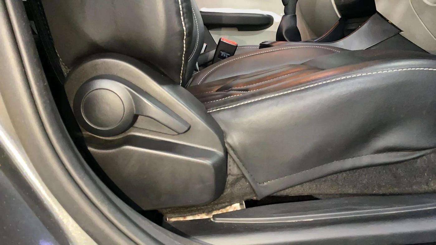 2022 Tata ALTROZ XT PETROL, Petrol, Manual, 21,905 km, Driver Side Adjustment Panel