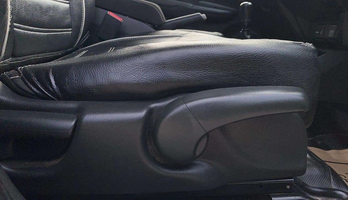 2019 Honda WR-V 1.2L I-VTEC VX MT, Petrol, Manual, 46,259 km, Driver Side Adjustment Panel