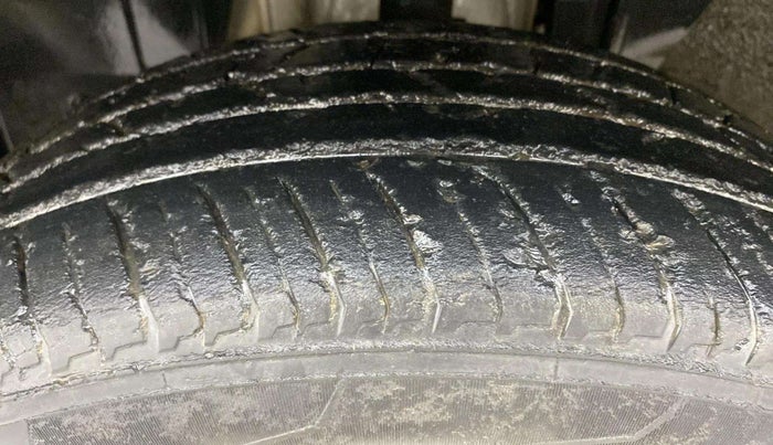 2022 Renault Kiger RXZ MT, Petrol, Manual, 56,908 km, Left Front Tyre Tread