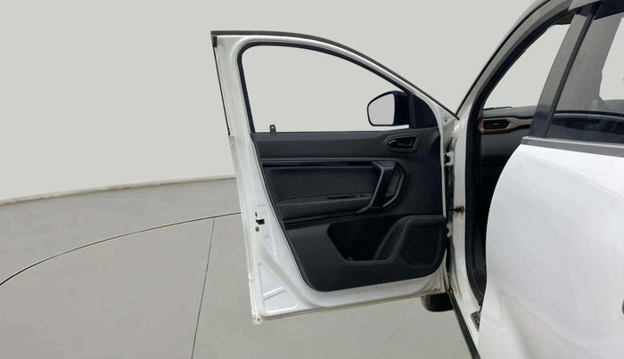 2022 Renault Kiger RXZ MT, Petrol, Manual, 56,908 km, LHS Front Door