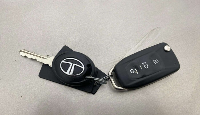 2015 Tata Zest XMS 90PS DIESEL, Diesel, Manual, 89,578 km, Key Close Up