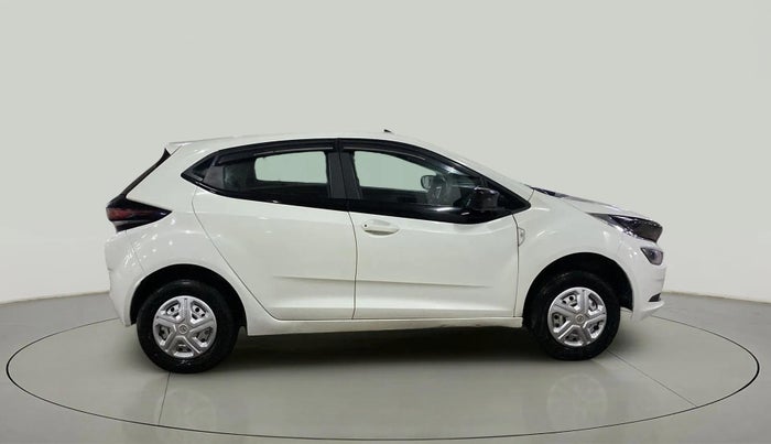 2020 Tata ALTROZ XM PETROL, Petrol, Manual, 78,646 km, Right Side View