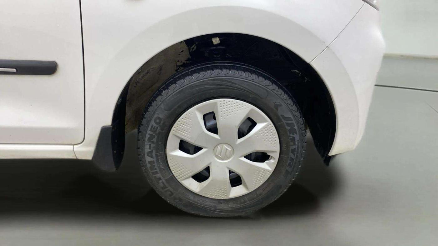 2022 Maruti Alto K10 VXI PLUS, Petrol, Manual, Right Front Wheel