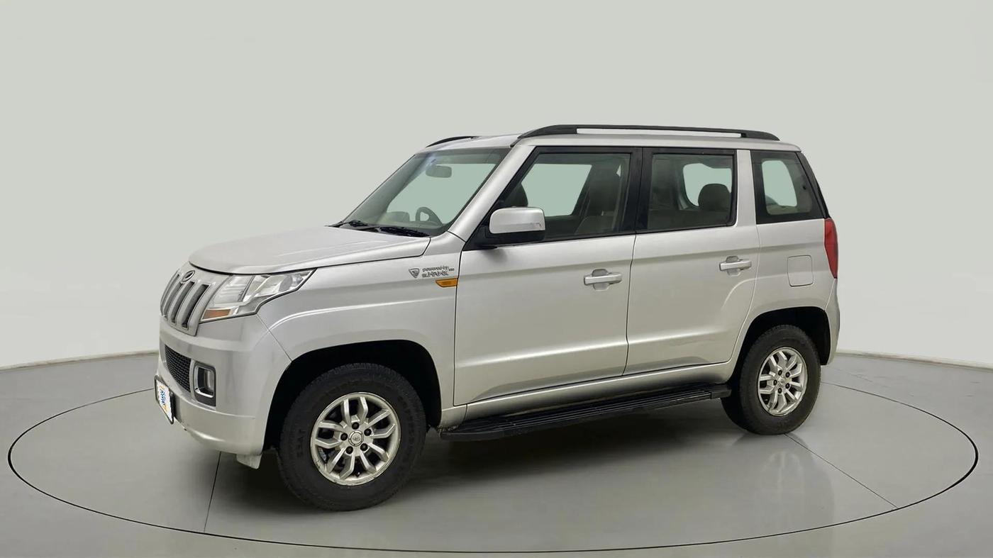 2016 Mahindra TUV300 T8 AMT, Diesel, Automatic, 91,824 km, Left Front Diagonal