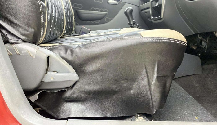 2015 Maruti Alto 800 LXI, Petrol, Manual, 41,672 km, Driver Side Adjustment Panel