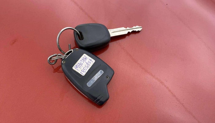 2015 Maruti Alto 800 LXI, Petrol, Manual, 41,672 km, Key Close Up